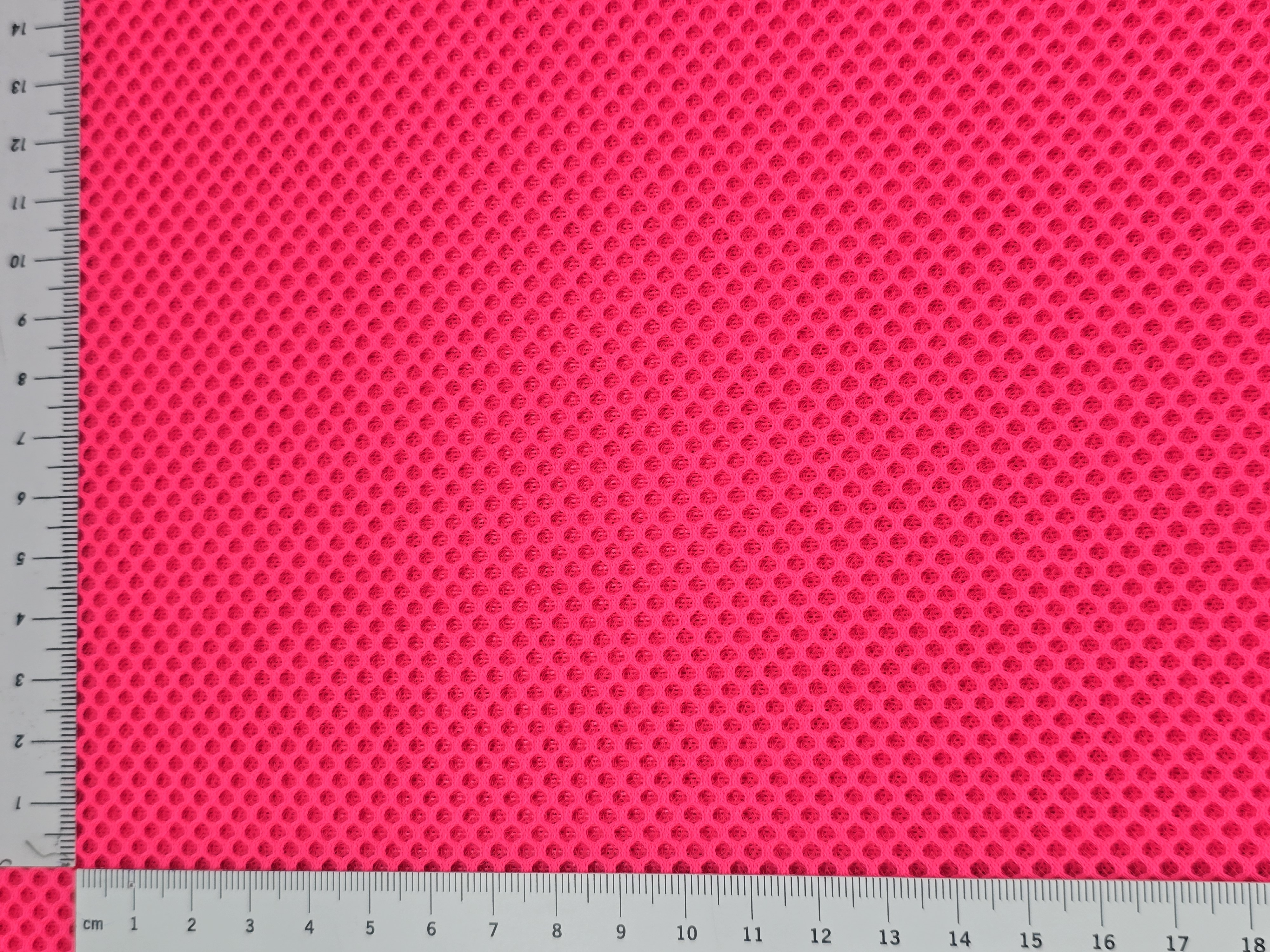 3d Mesh neon pink 