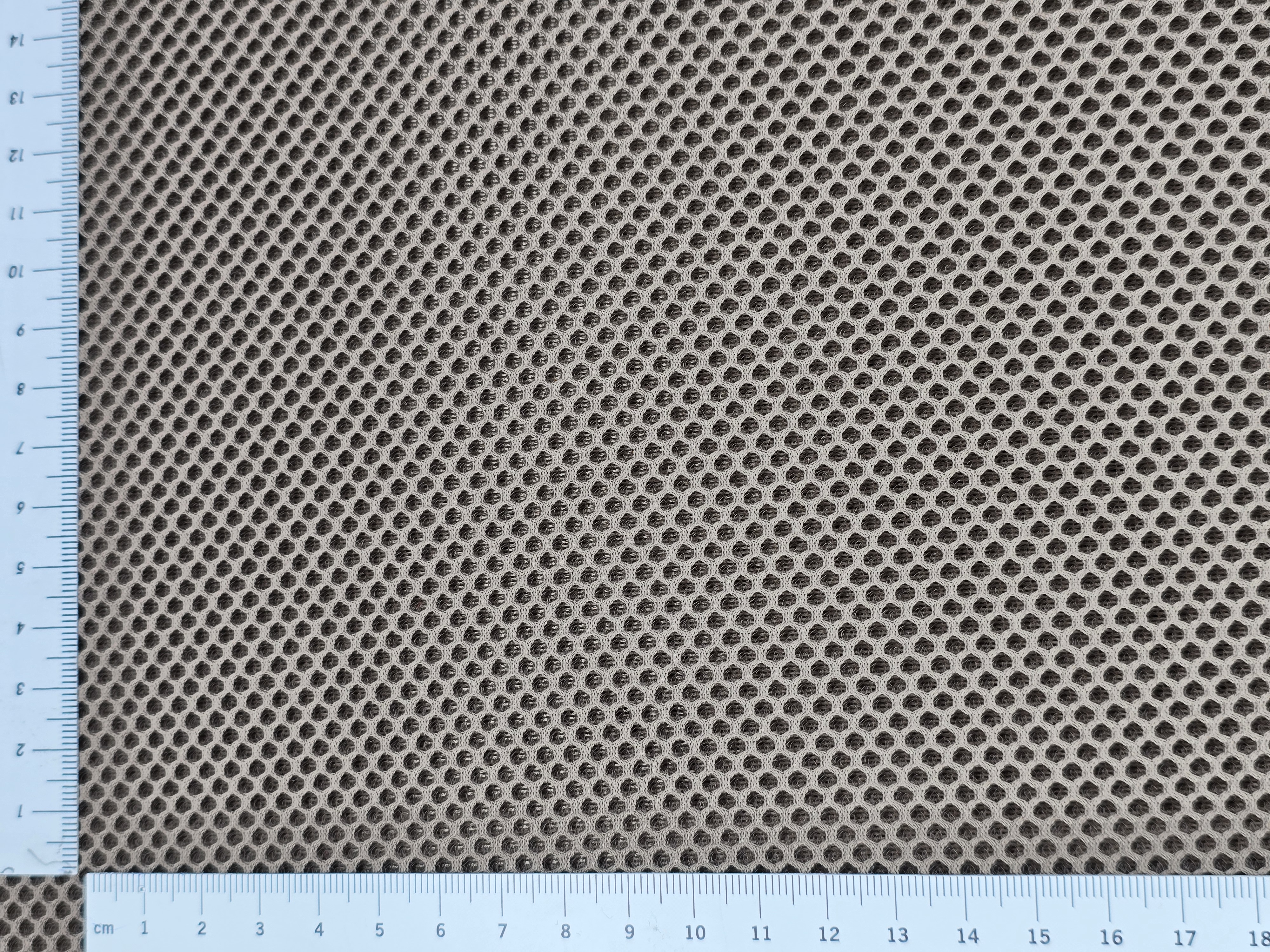 3D Mesh braun